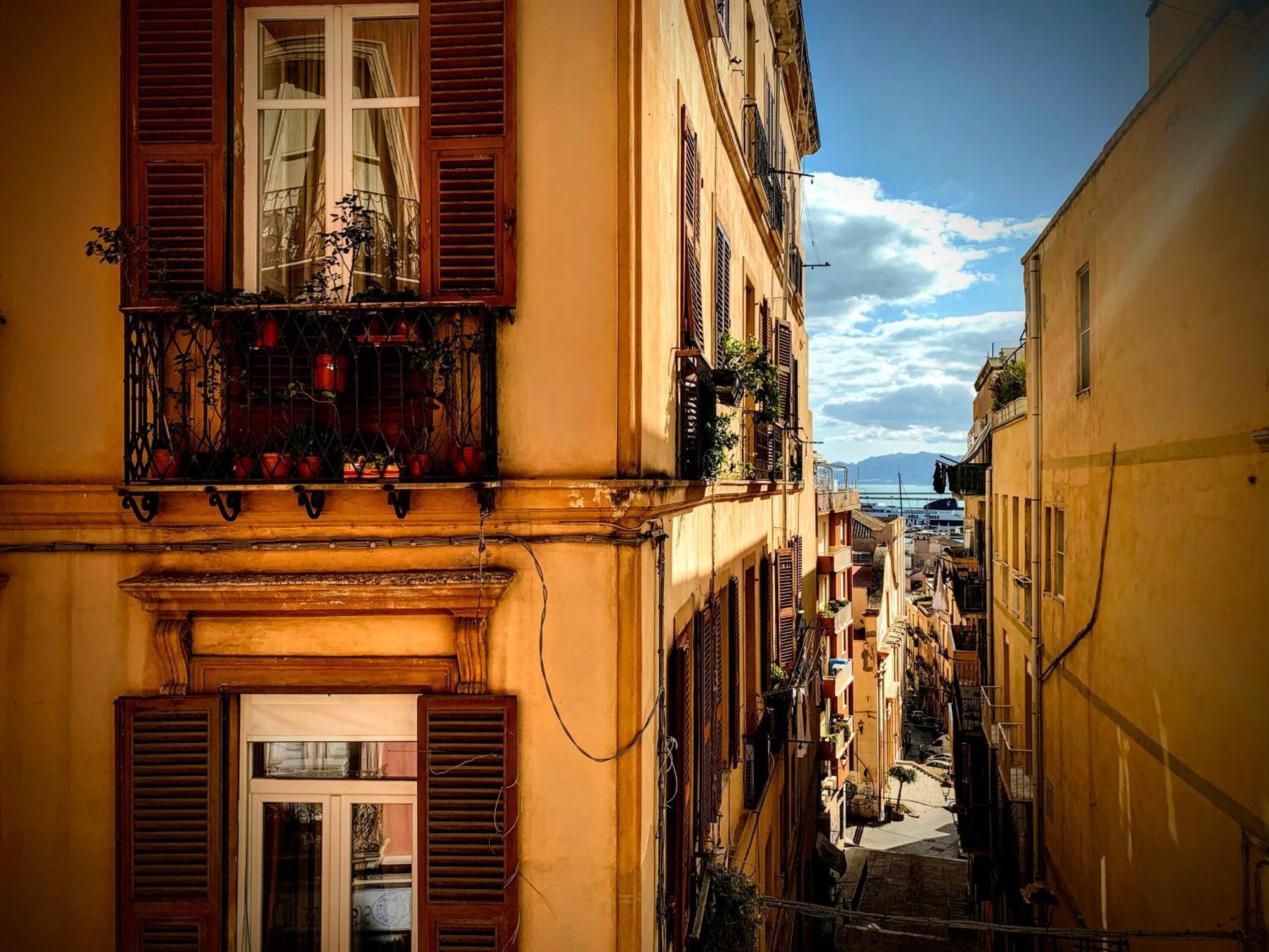 Panorama Di Mare Suite Via Cima Cagliari Centro Esterno foto